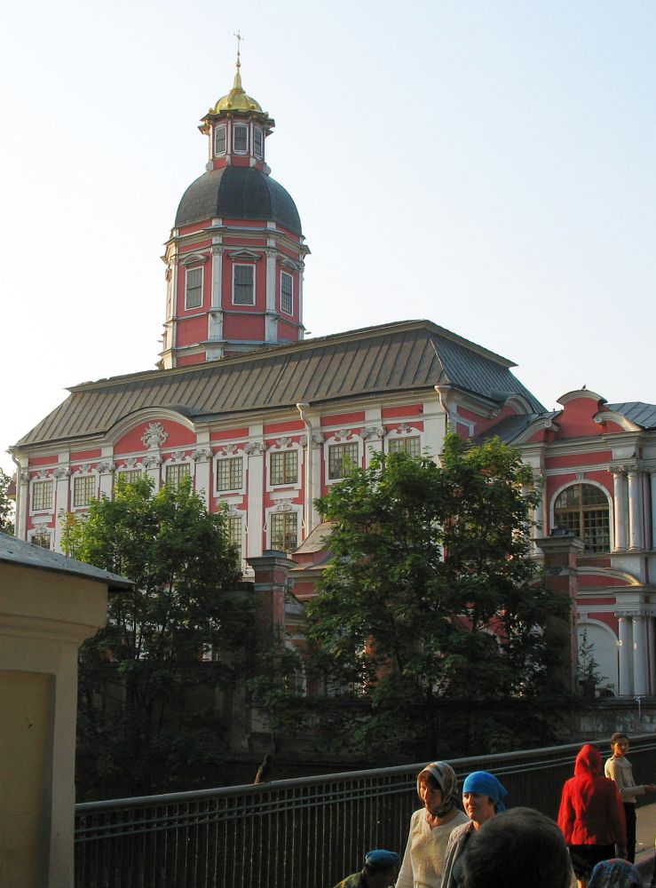 Церковь Благовещения Пресвятой Богородицы в Александро-Невской лавре