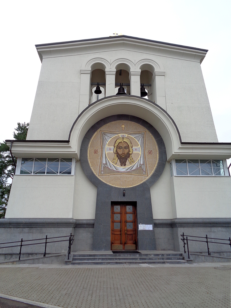 Храм св. Ксении Петербургской при 40 больнице Сестрорецк