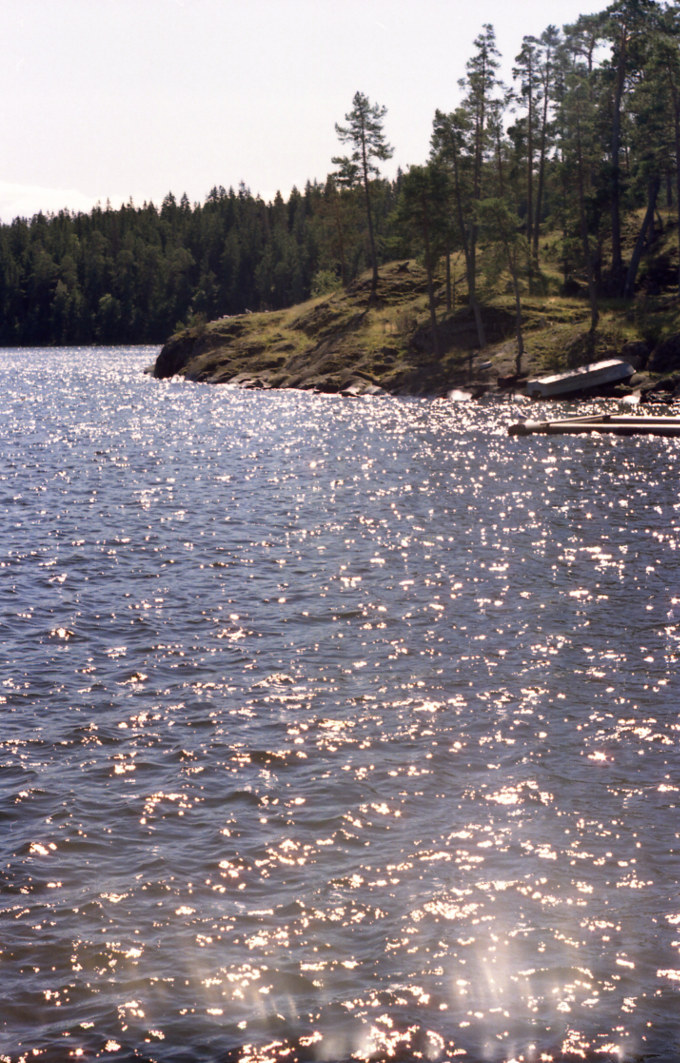 Валаам. Берег Монастырской бухты 2004