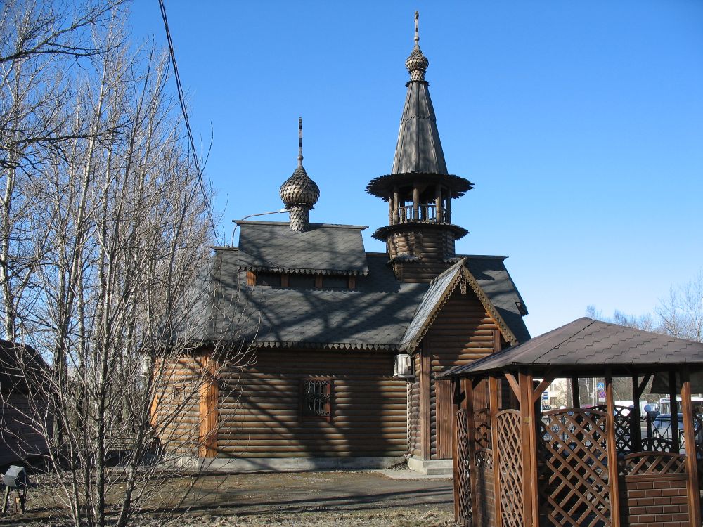 Церковь святителя Василия Великого на пр. Народного ополчения