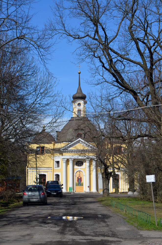 Церковь свв ап. Петра и Павла в Знаменке